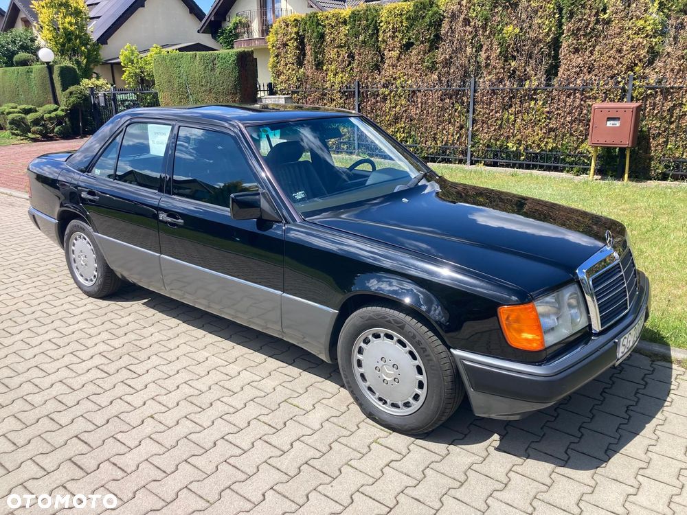 Mercedes-Benz W124 (1984-1993) - 15