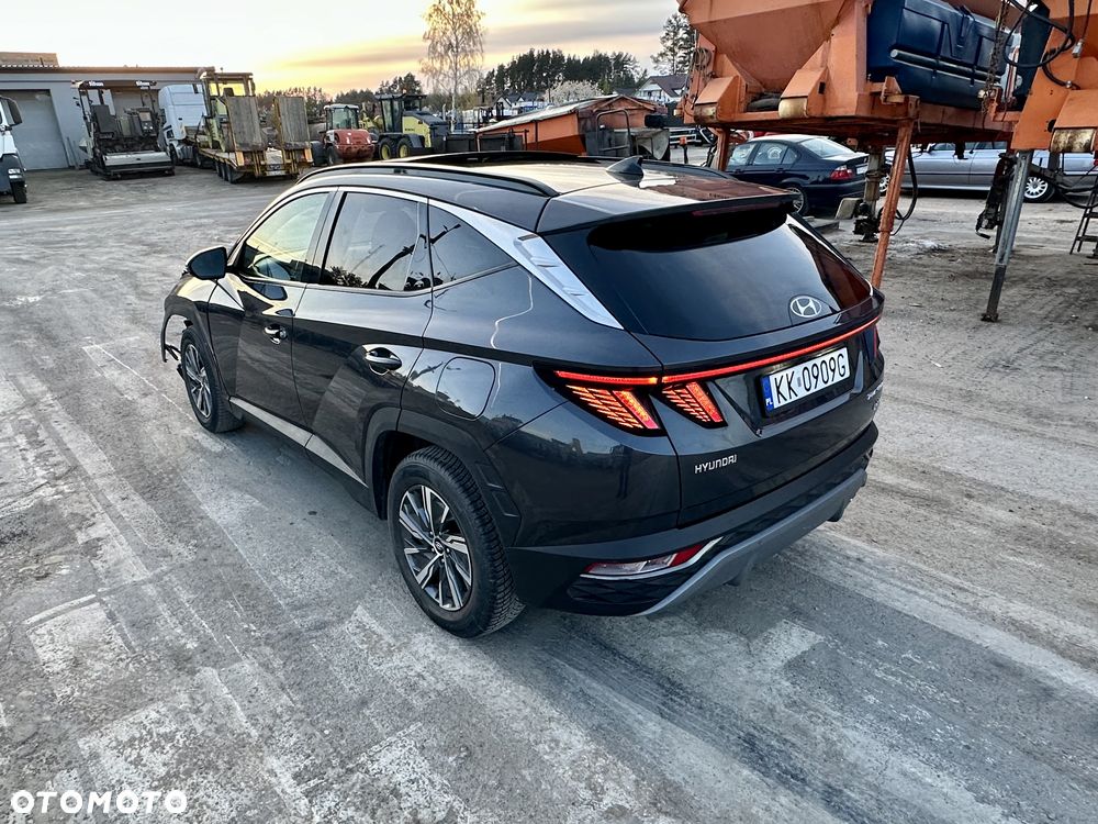 Hyundai Tucson 1.6 T-GDi HEV Executive 2WD - 4