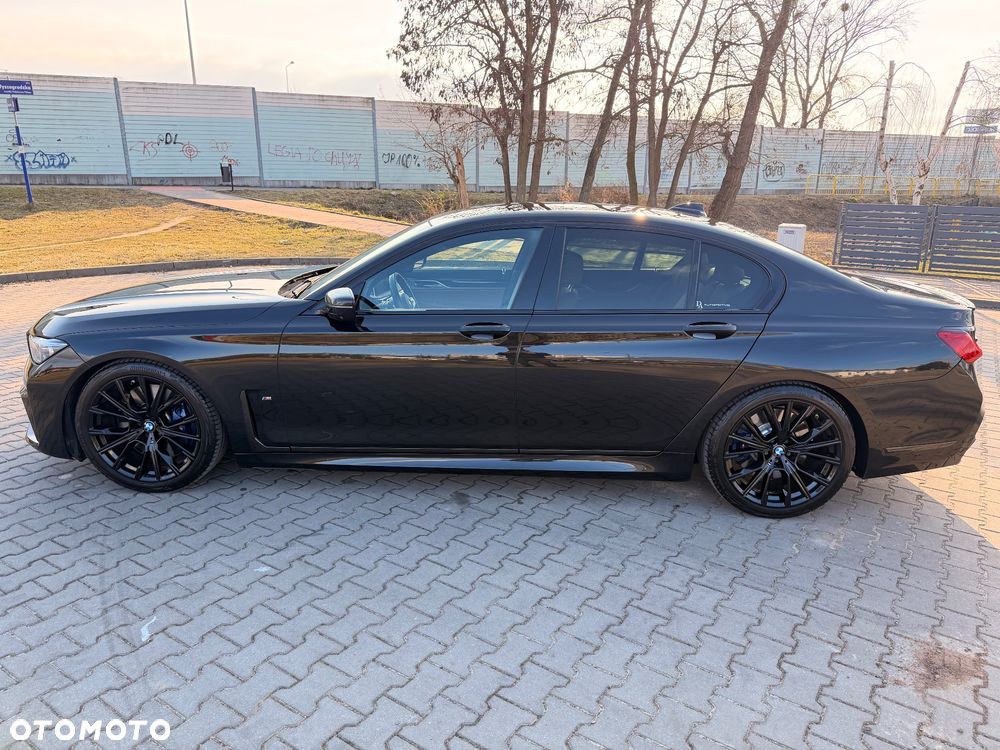 BMW Seria 7 730d xDrive sport - 4