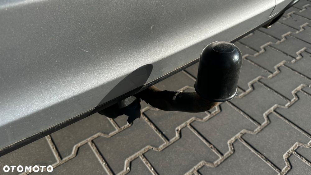 Ford Focus 1.5 TDCi Trend Sport PowerShift - 12