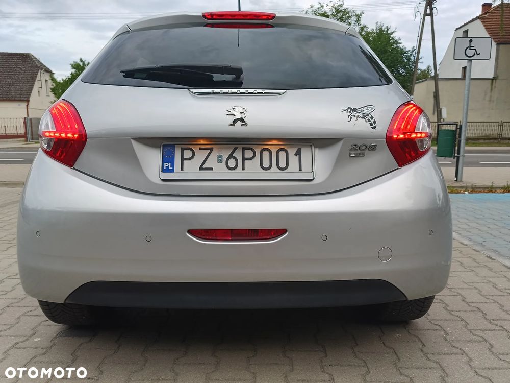 Peugeot 208 1.6 e-HDi Allure STT - 6