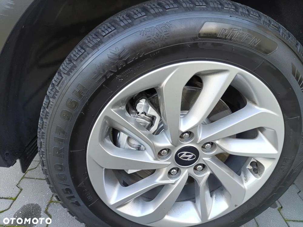 Hyundai Tucson blue 1.7 CRDi 2WD Style - 27