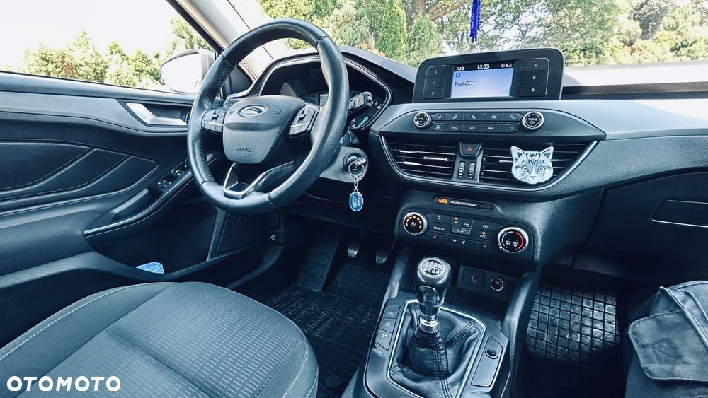 Ford Focus 1.0 EcoBoost Trend Edition - 9
