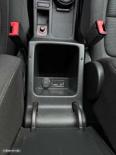 VW Sharan 2.0 TDI Highline DSG - 13