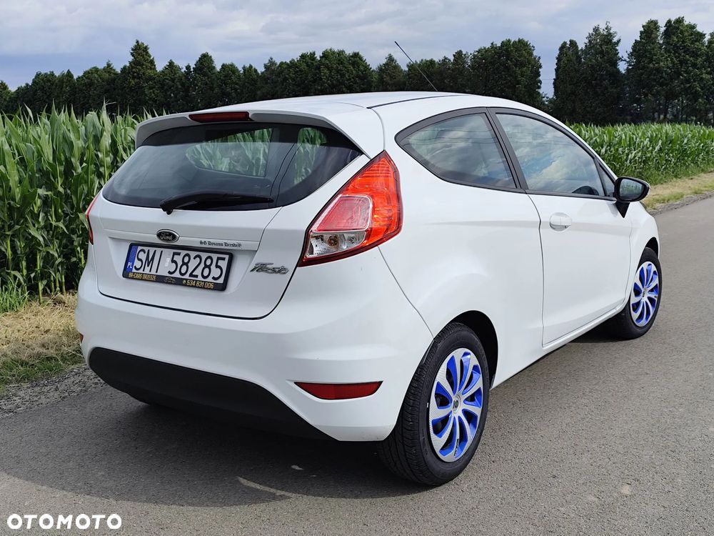 Ford Fiesta 1.25 Champions Edition - 27