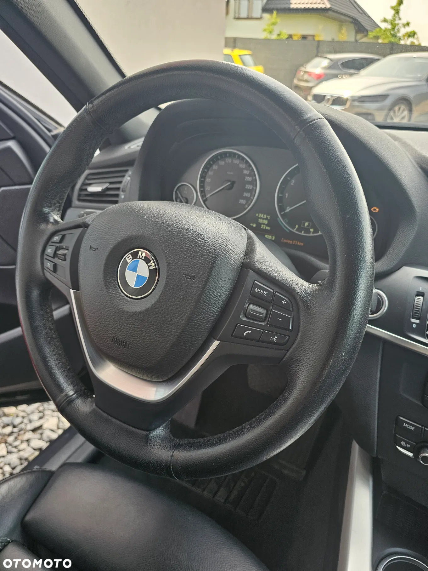 BMW X3 xDrive20i Advantage - 14