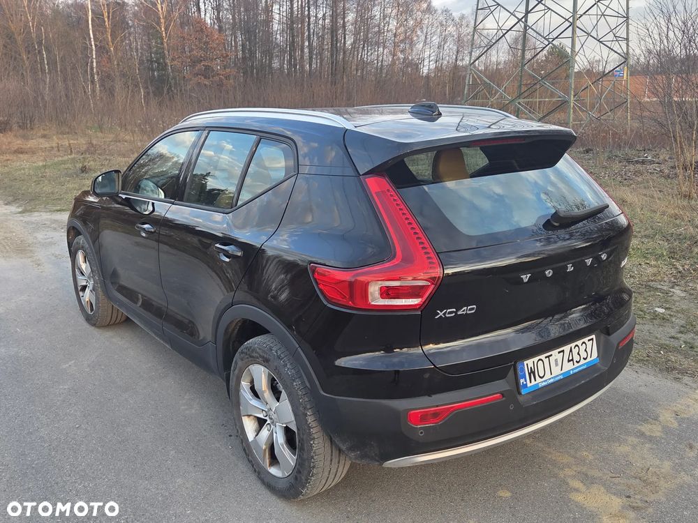 Volvo XC 40 D4 AWD Momentum - 6