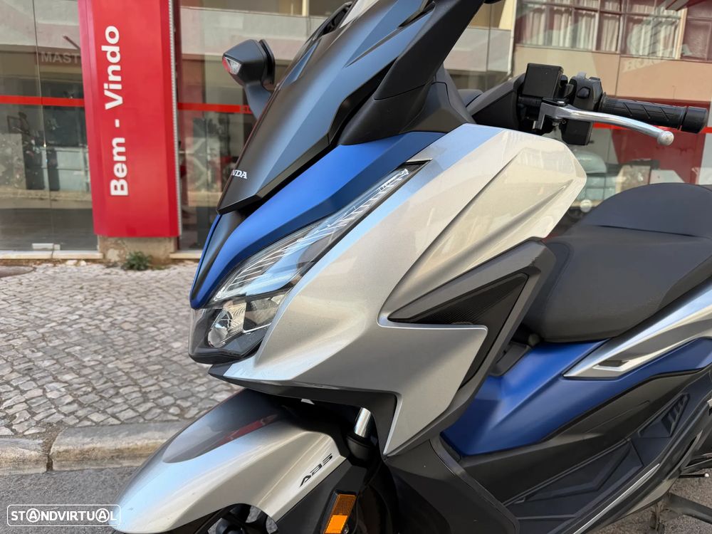 Honda Forza 125 - 4