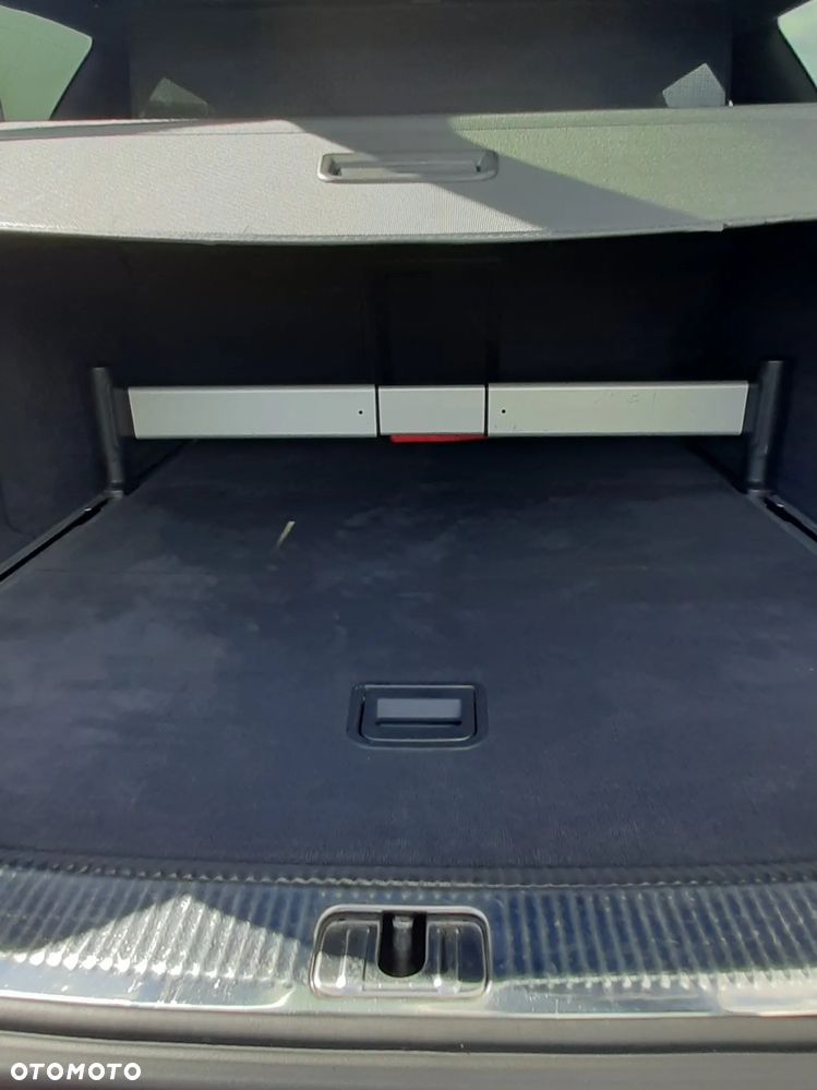 Audi A6 Allroad - 25