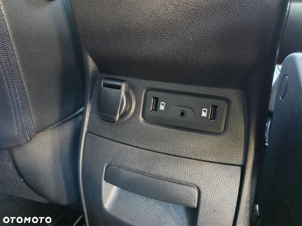 Renault Scenic ENERGY TCe 130 INTENS - 22