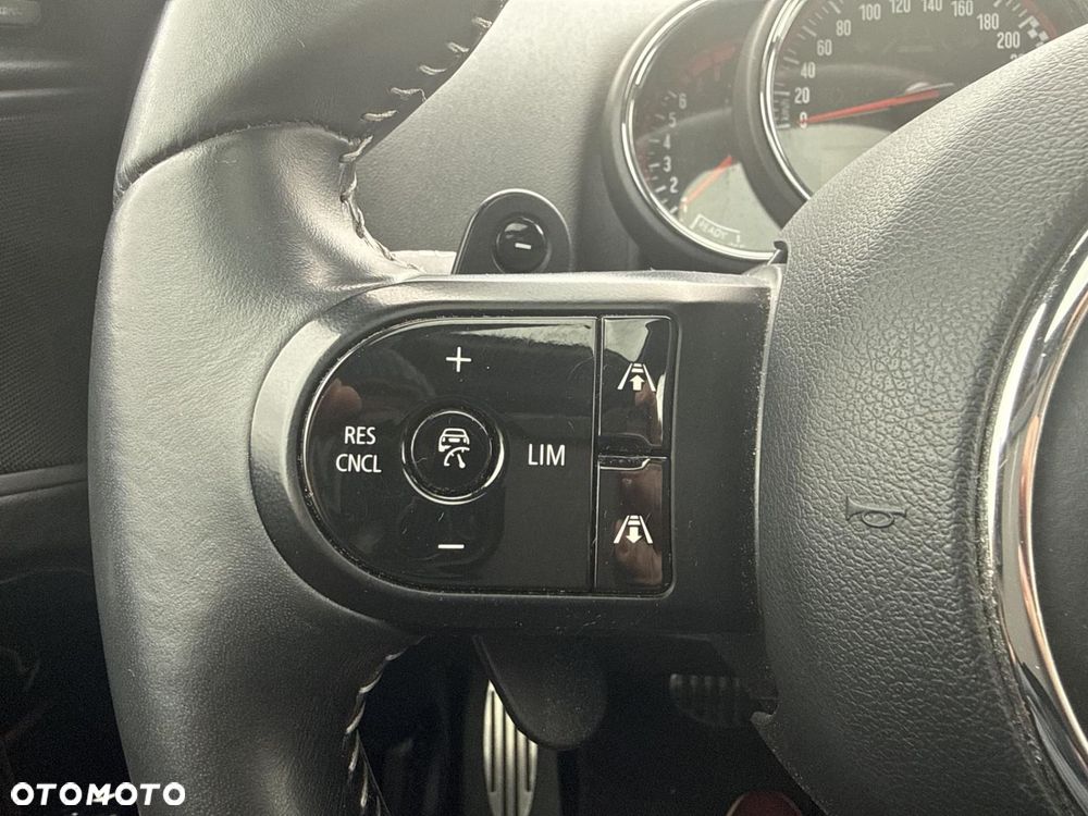 MINI John Cooper Works - 18