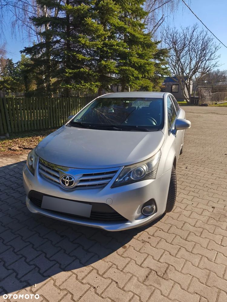 Toyota Avensis 1.8 Luna EU5 - 2