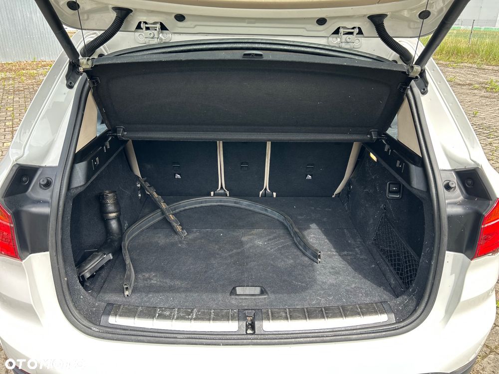 BMW X1 xDrive25d xLine - 19
