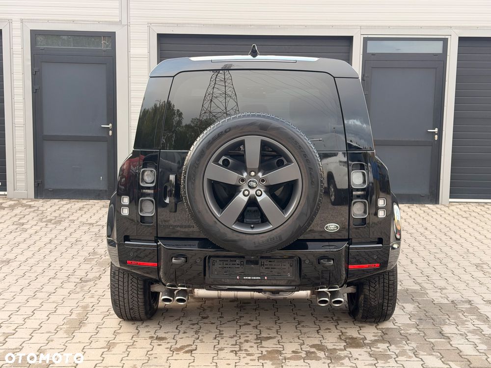 Land Rover Defender 110 P525 V8 - 9