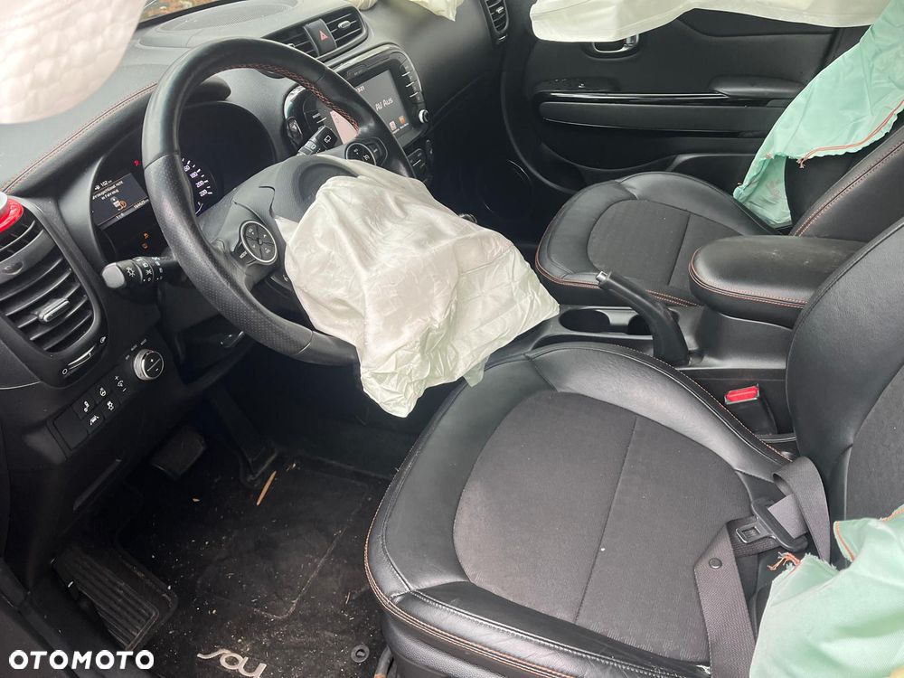 Kia Soul 1.6 T-GDI DCT Turbo - 11