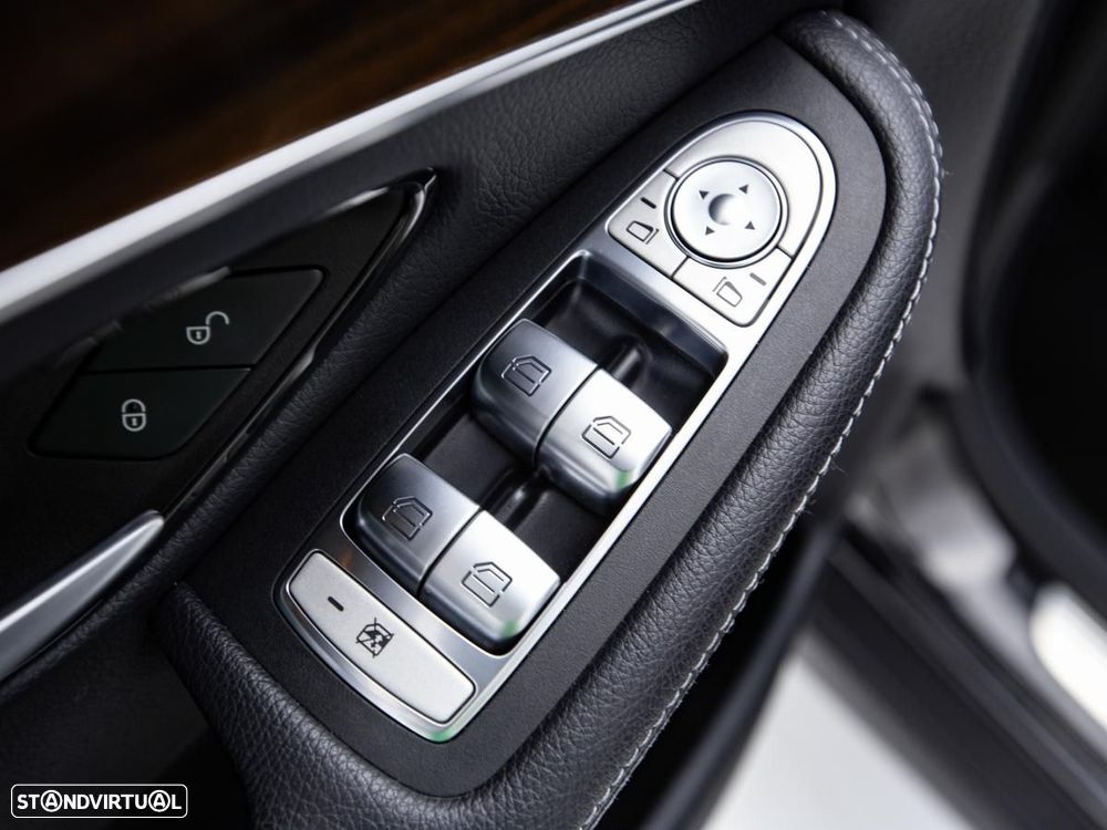 Mercedes-Benz GLC 300 de 4Matic 9G-TRONIC - 12