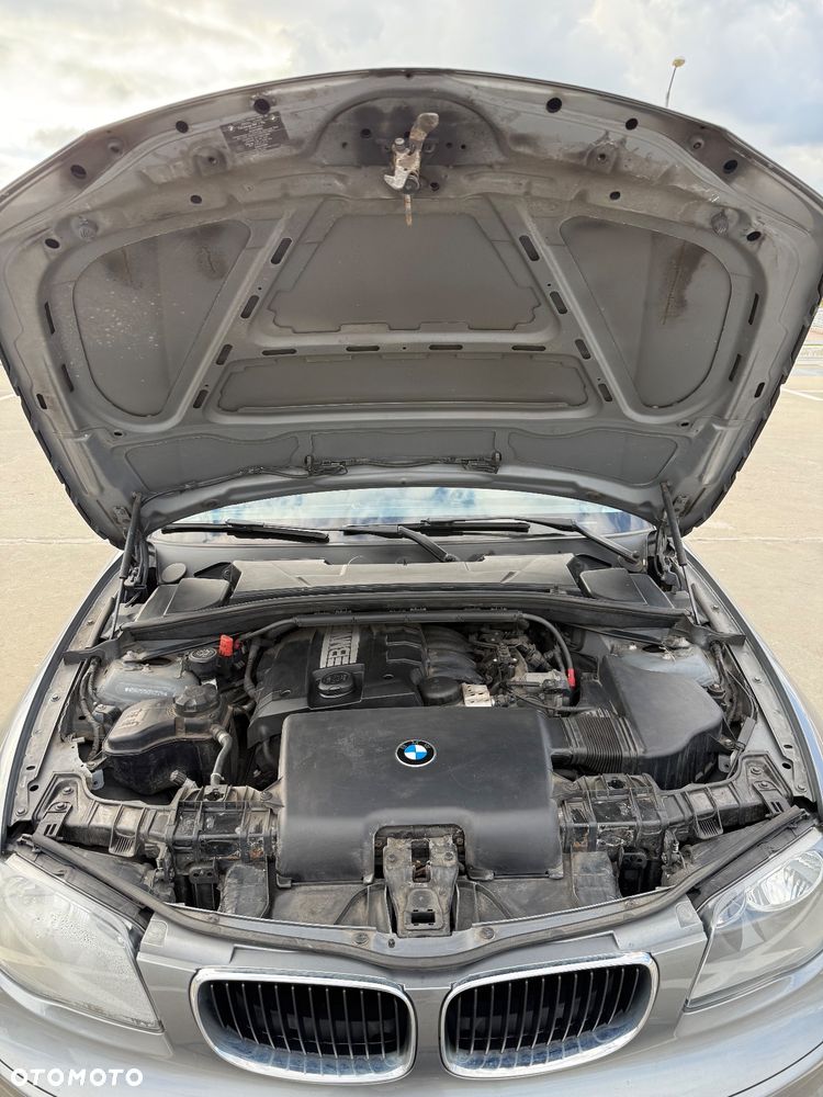 BMW Seria 1 116i - 12