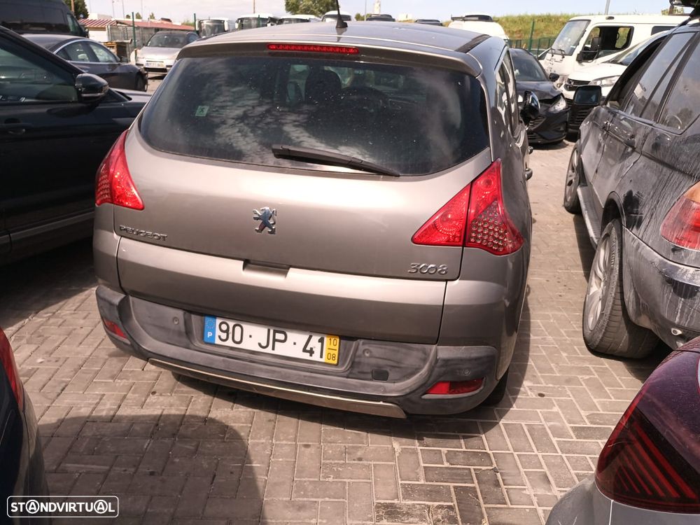 Peugeot 3008 1.6 HDi Premium - 3