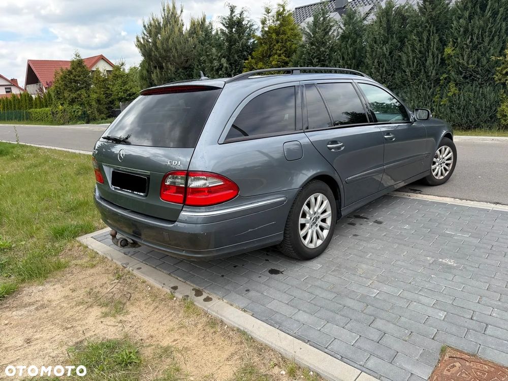 Mercedes-Benz Klasa E 220 CDI Automatik Elegance DPF BusinessEDITION - 12