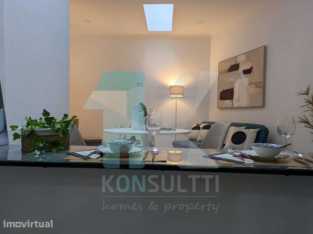 Apartamento T3 totalmente renovado junto à Graça - Grande imagem: 2/26