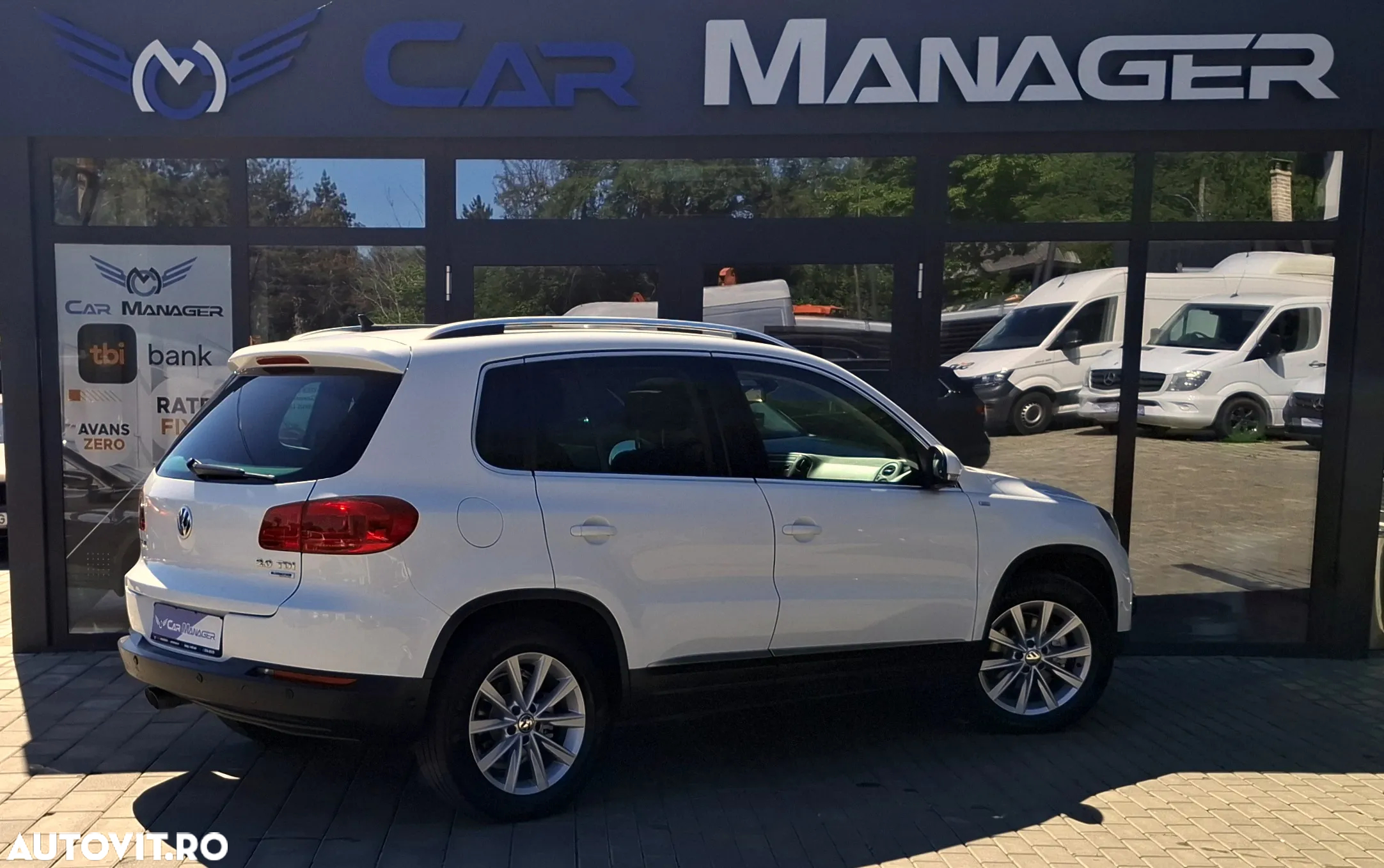 Volkswagen Tiguan 2.0 TDI DPF BlueMotion Technology Cup Sport & Style - 4