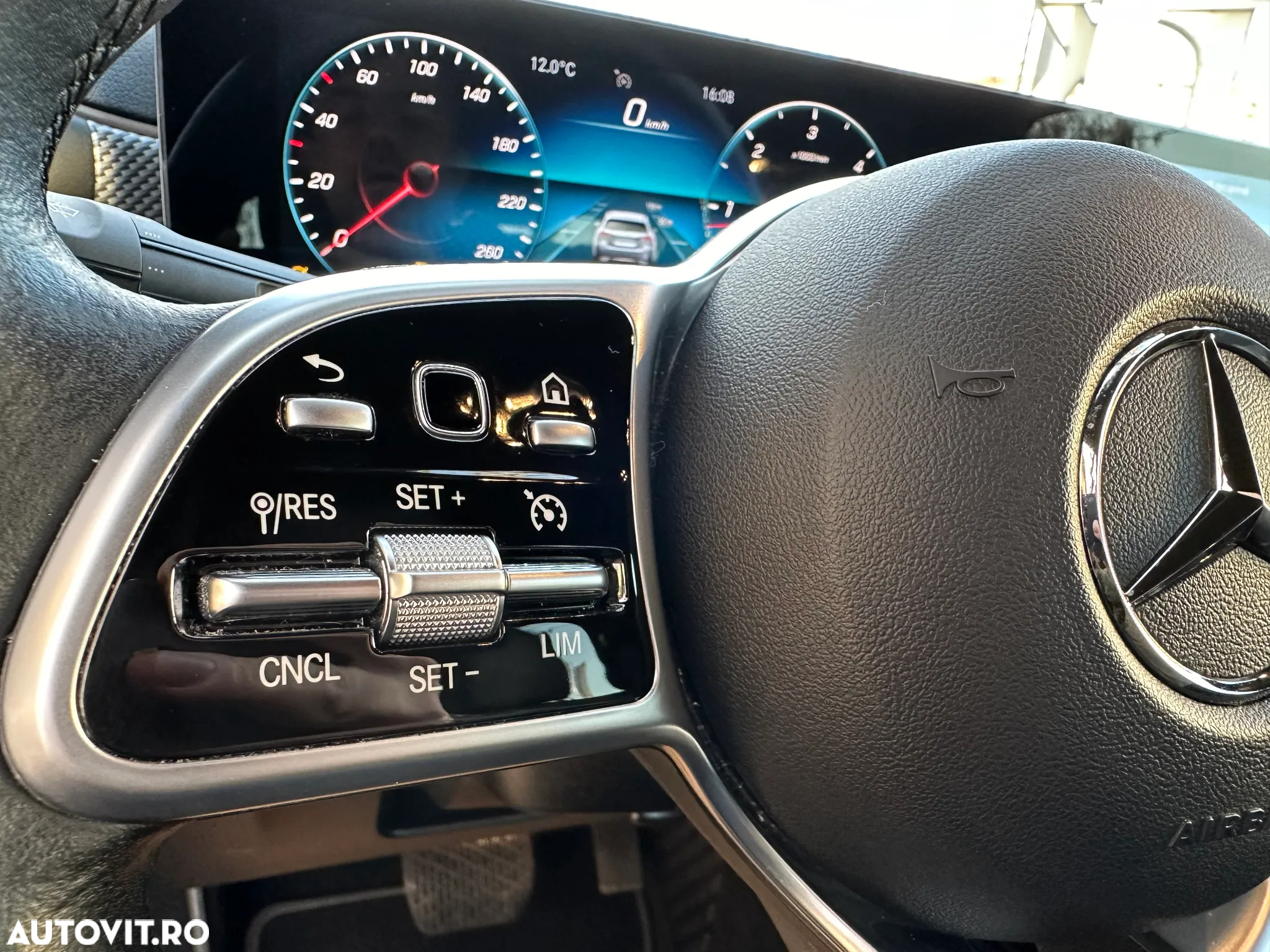 Mercedes-Benz CLA 200 d Coupe Aut. - 21