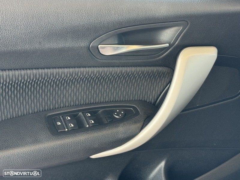 BMW 116 d Line Sport - 4