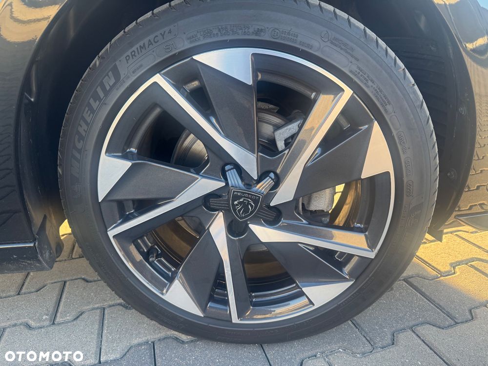 Peugeot 308 1.2 PureTech Allure S&S - 5