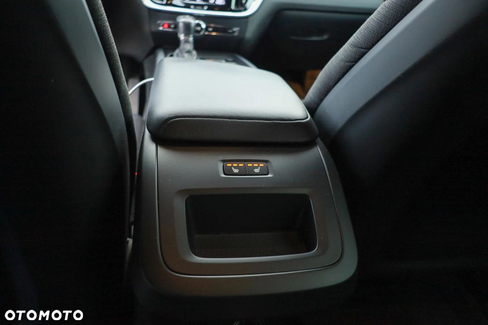 Volvo V60 T4 - 16