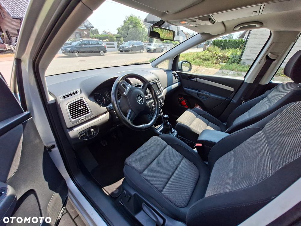 Volkswagen Sharan 2.0 TDI Comfortline - 1