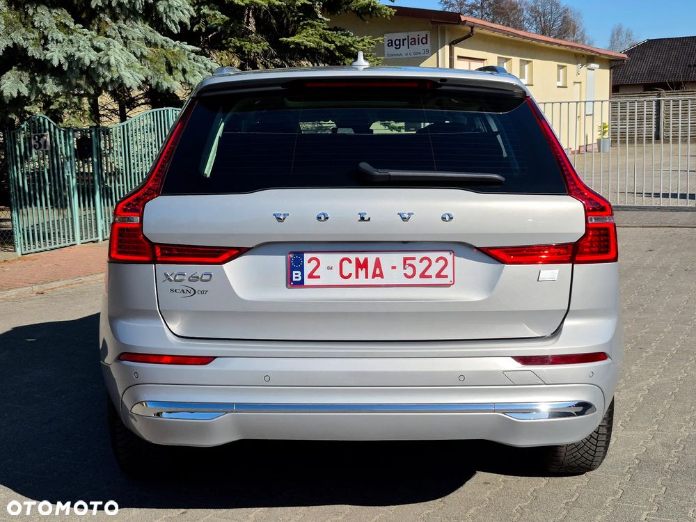 Volvo XC 60 T6 AWD Plug-In Hybrid Inscription - 8