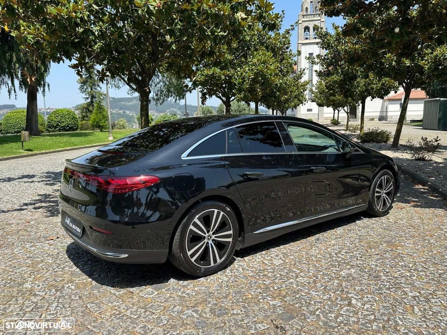 Mercedes-Benz EQE 300 Edition Electric Art - 5