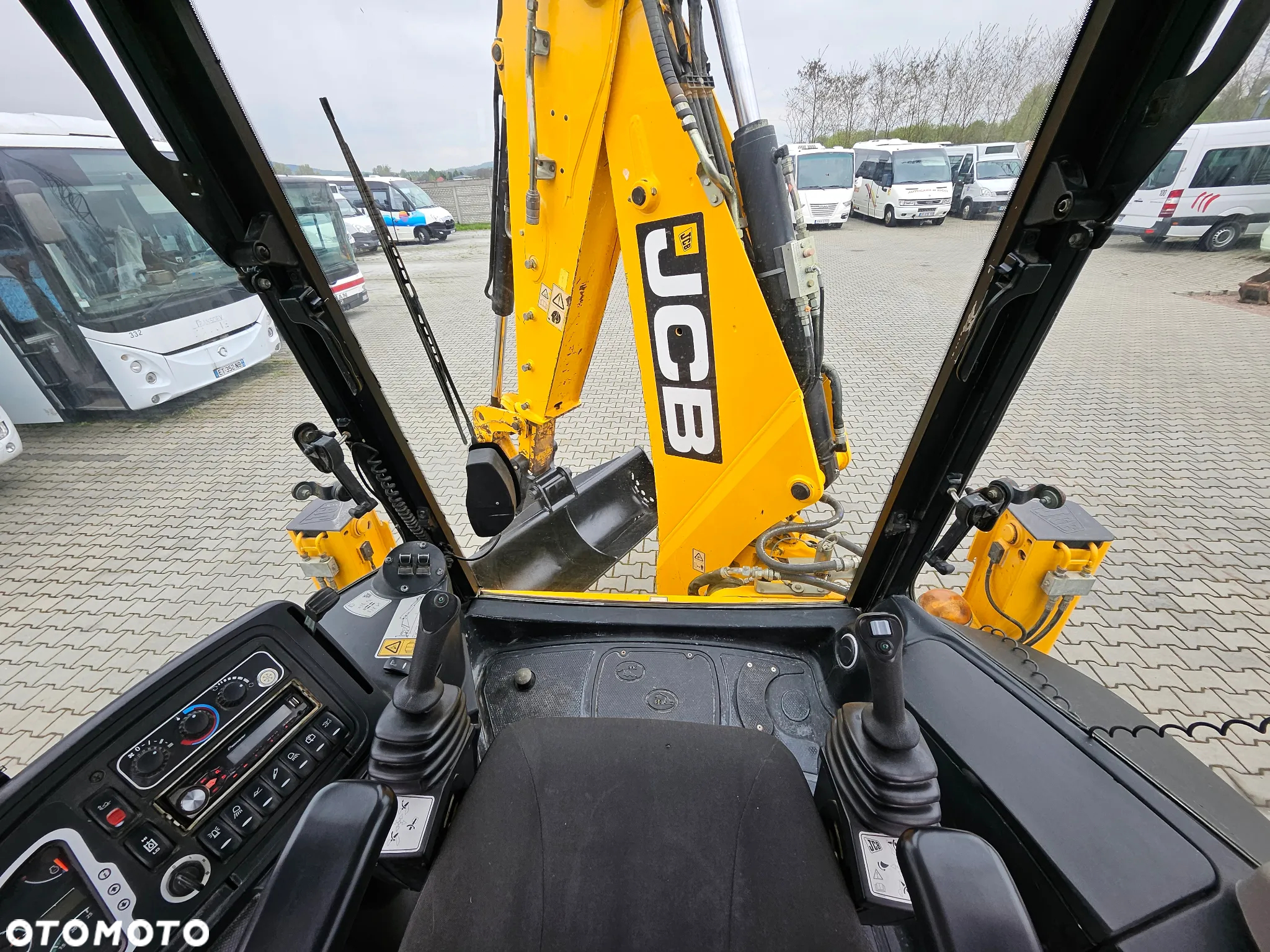 JCB 3CX SUPER / SPROWADZONA / 7 800 MTH / JOYSTICK / 92 KM / WIDLY - 8