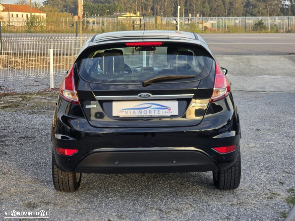 Ford Fiesta 1.0 T EcoBoost Titanium - 9
