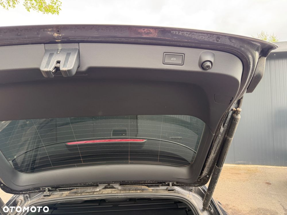 Volkswagen Arteon 2.0 TDI Elegance DSG - 27