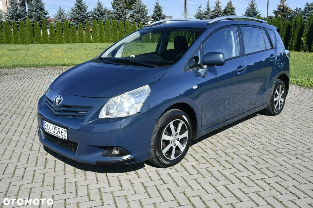 Toyota Verso - 2