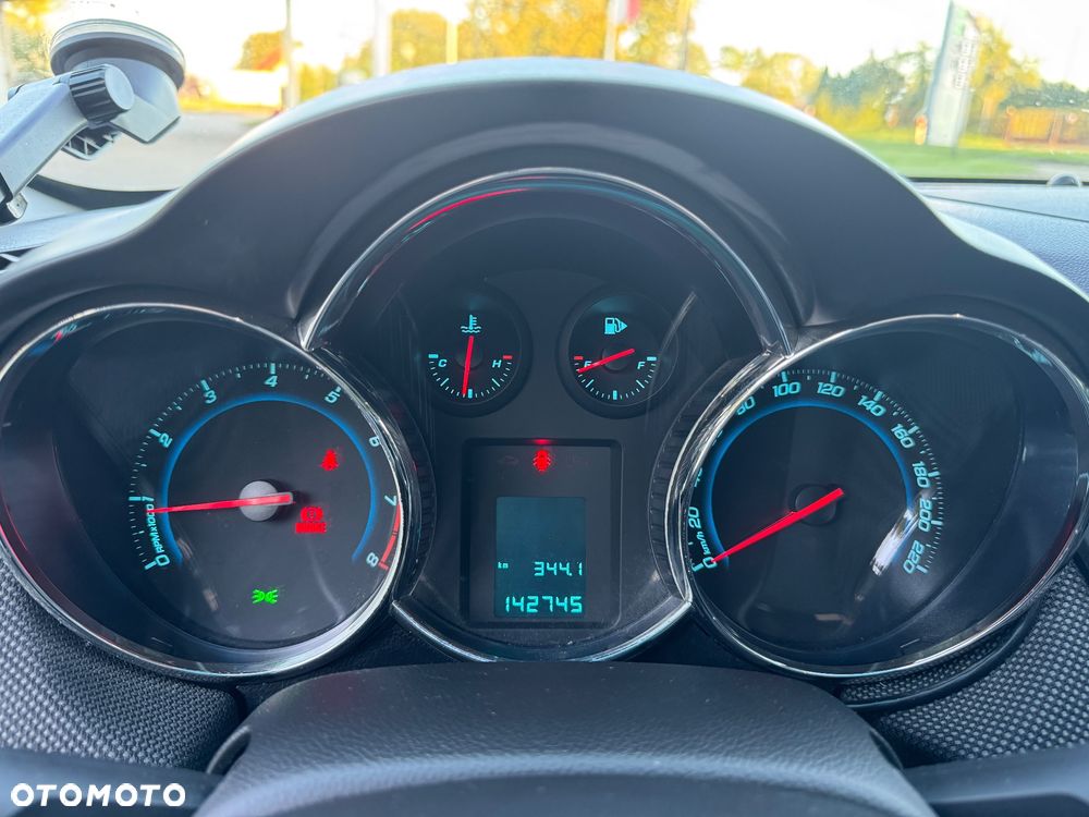Chevrolet Cruze 1.8 LTZ - 11