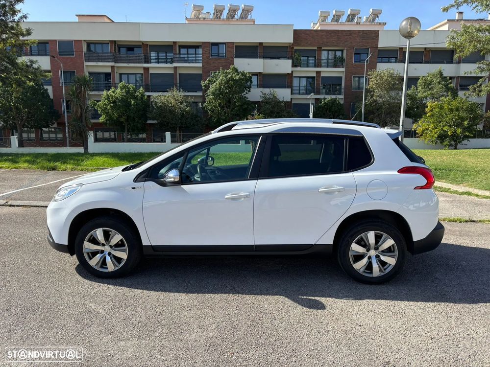 Peugeot 2008 1.2 PureTech Allure - 13