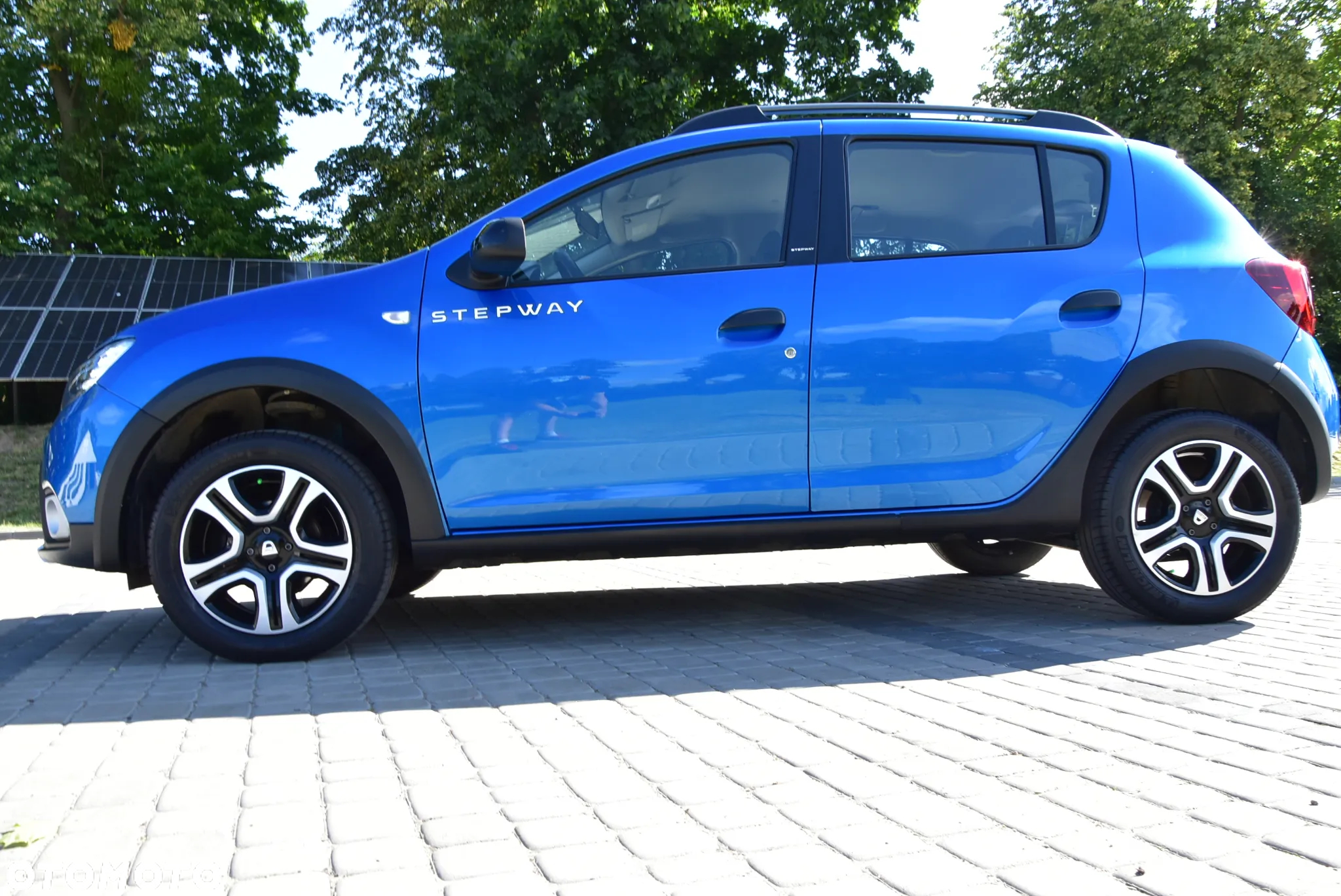 Dacia Sandero 0.9 TCe Laureate S&S - 4