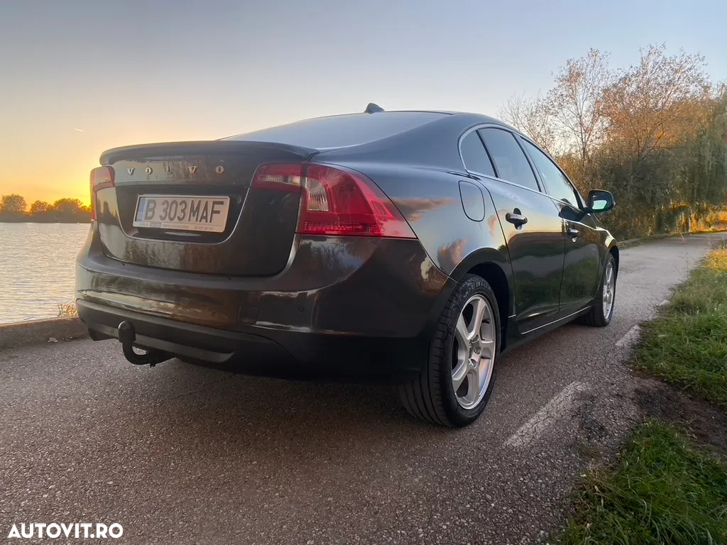 Volvo S60 DRIVe Momentum - 5