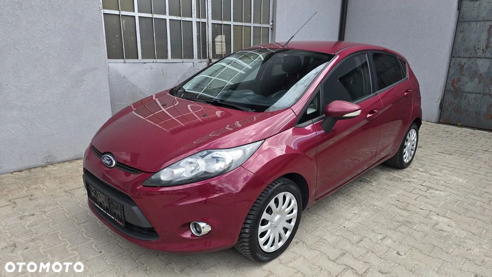 Ford Fiesta 1.25 Celebration - 17