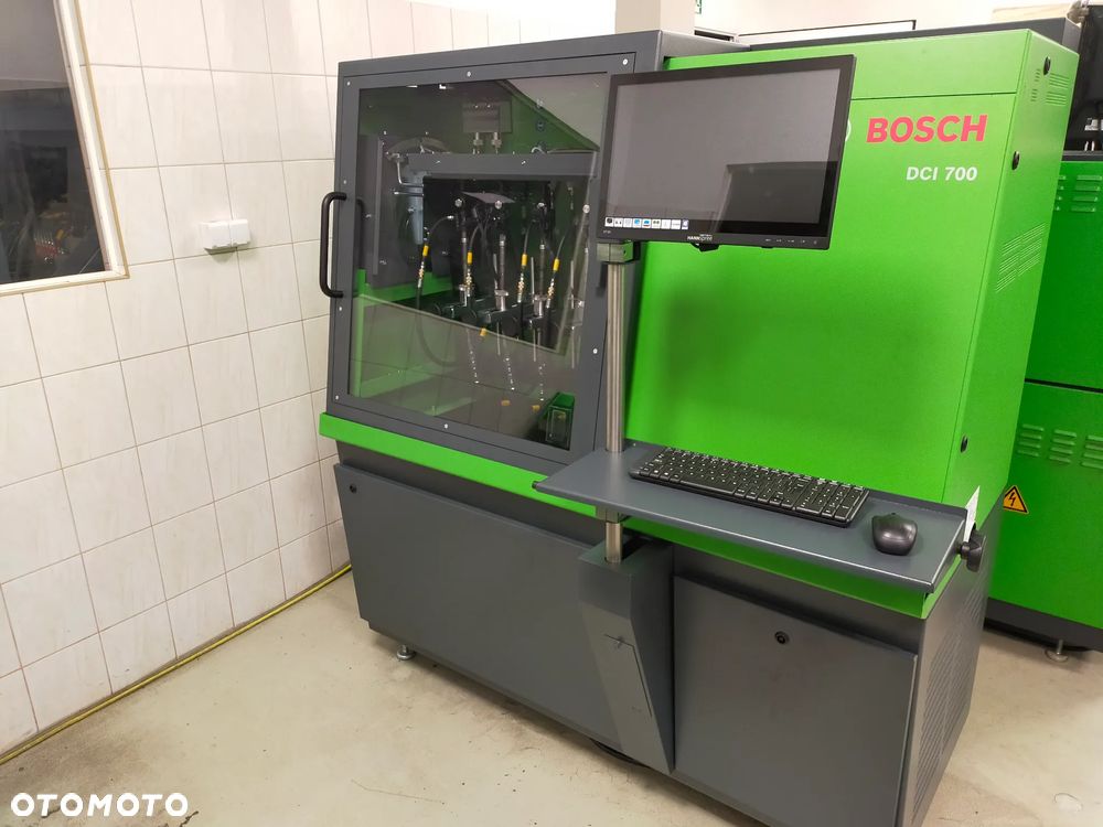Dci 700 - badania wtryskiwaczy 4 wtryskiwaczy jednocześnie Common Rail 0 683 725 001
