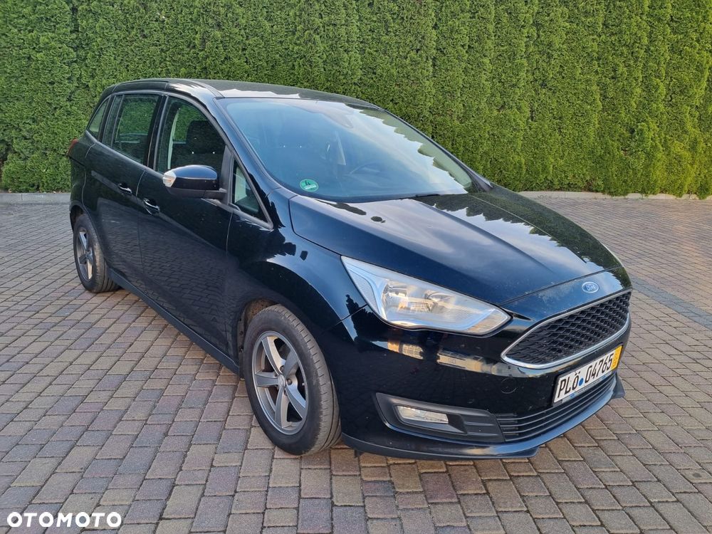 Ford Grand C-MAX - 3
