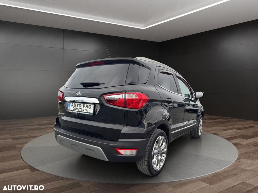 Ford EcoSport - 4