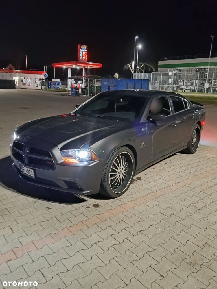 Dodge Charger - 1