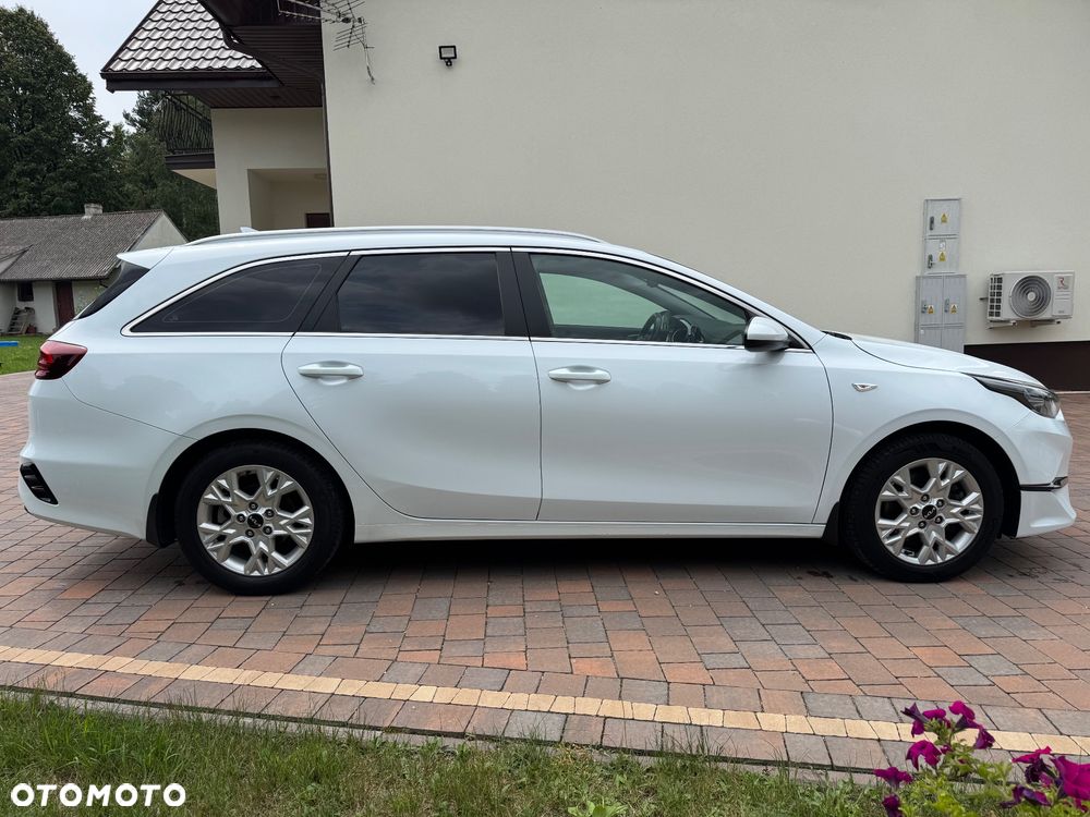 Kia Ceed 1.5 T-GDI M - 9