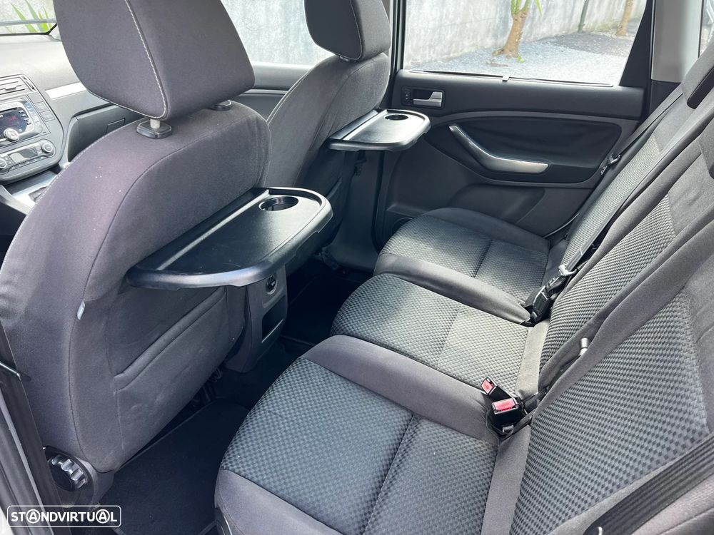 Ford C-Max 1.6 TDCi Titanium - 16