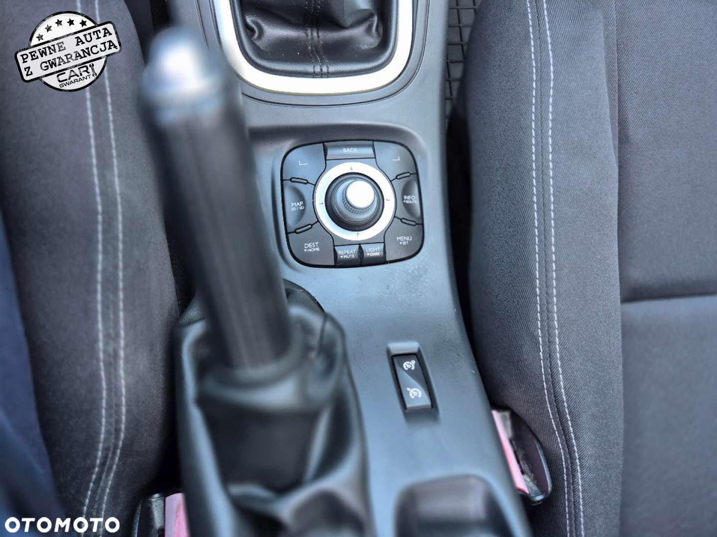 Renault Megane - 24