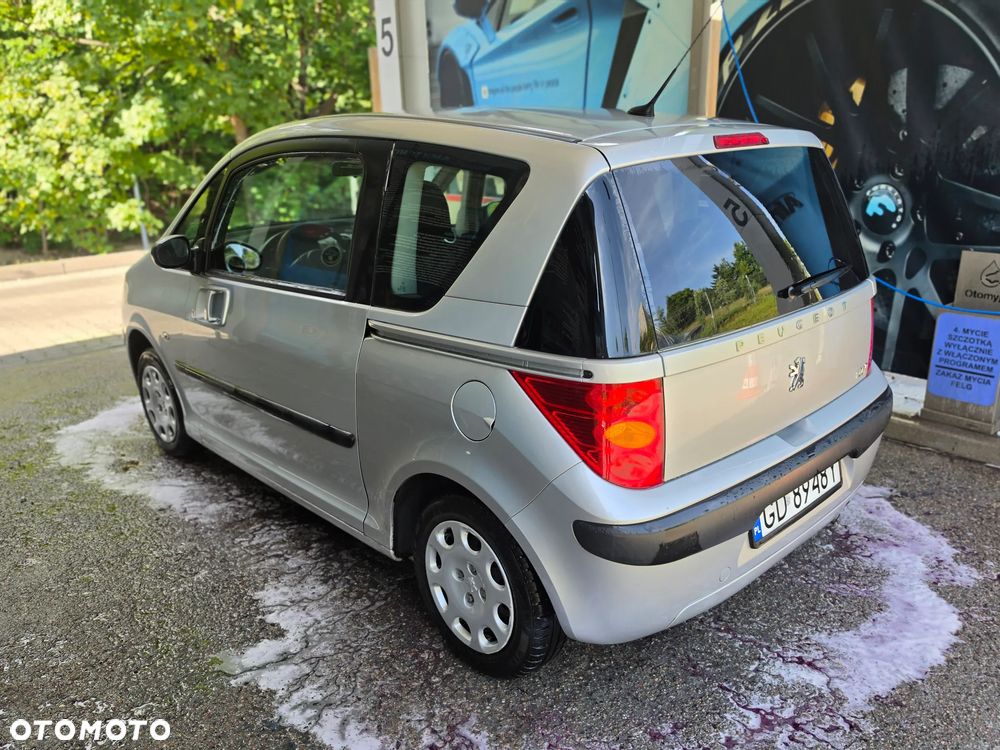 Peugeot 1007 - 2