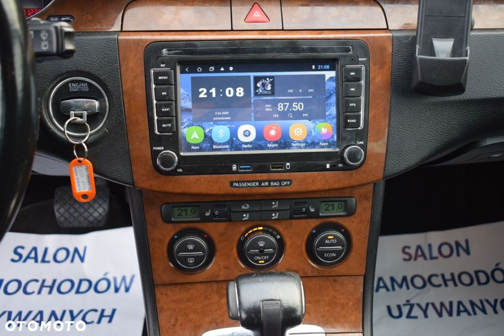 Volkswagen Passat - 26